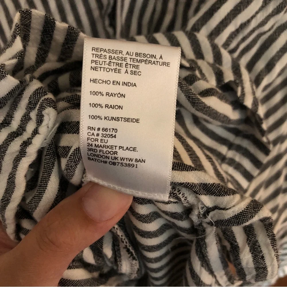 Urban Outfitters UO Oversized Grey Striped Button Down Lagenlook Nautical Shirt - Picture 13 of 13